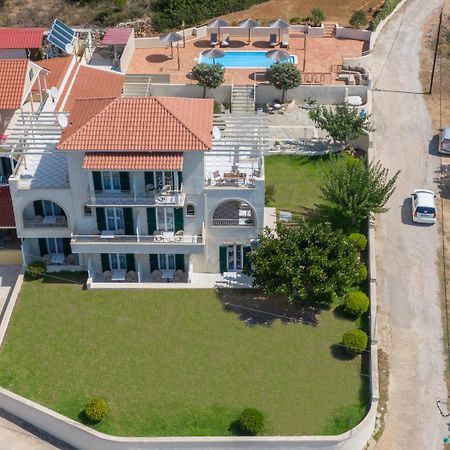 Kekatos Studios Lassi  Bagian luar foto